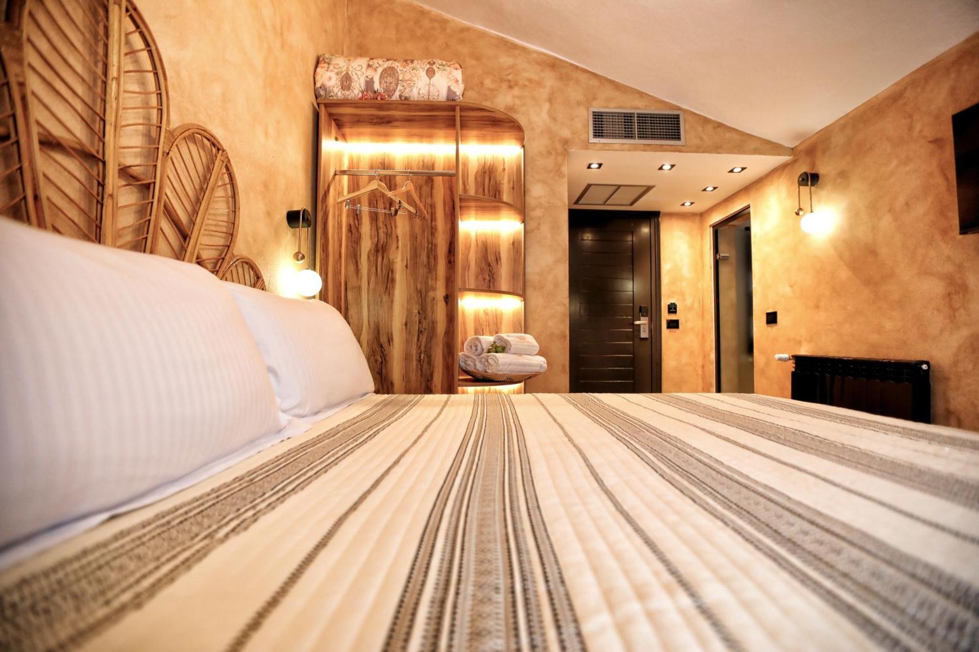 Hotel Labiatan Zogaji Kültér fotó