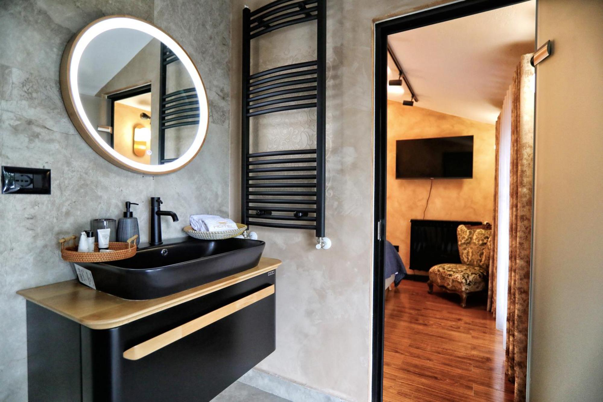 Hotel Labiatan Zogaji Kültér fotó
