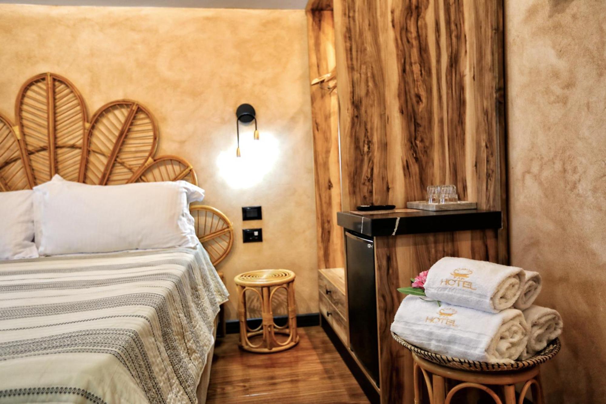 Hotel Labiatan Zogaji Kültér fotó
