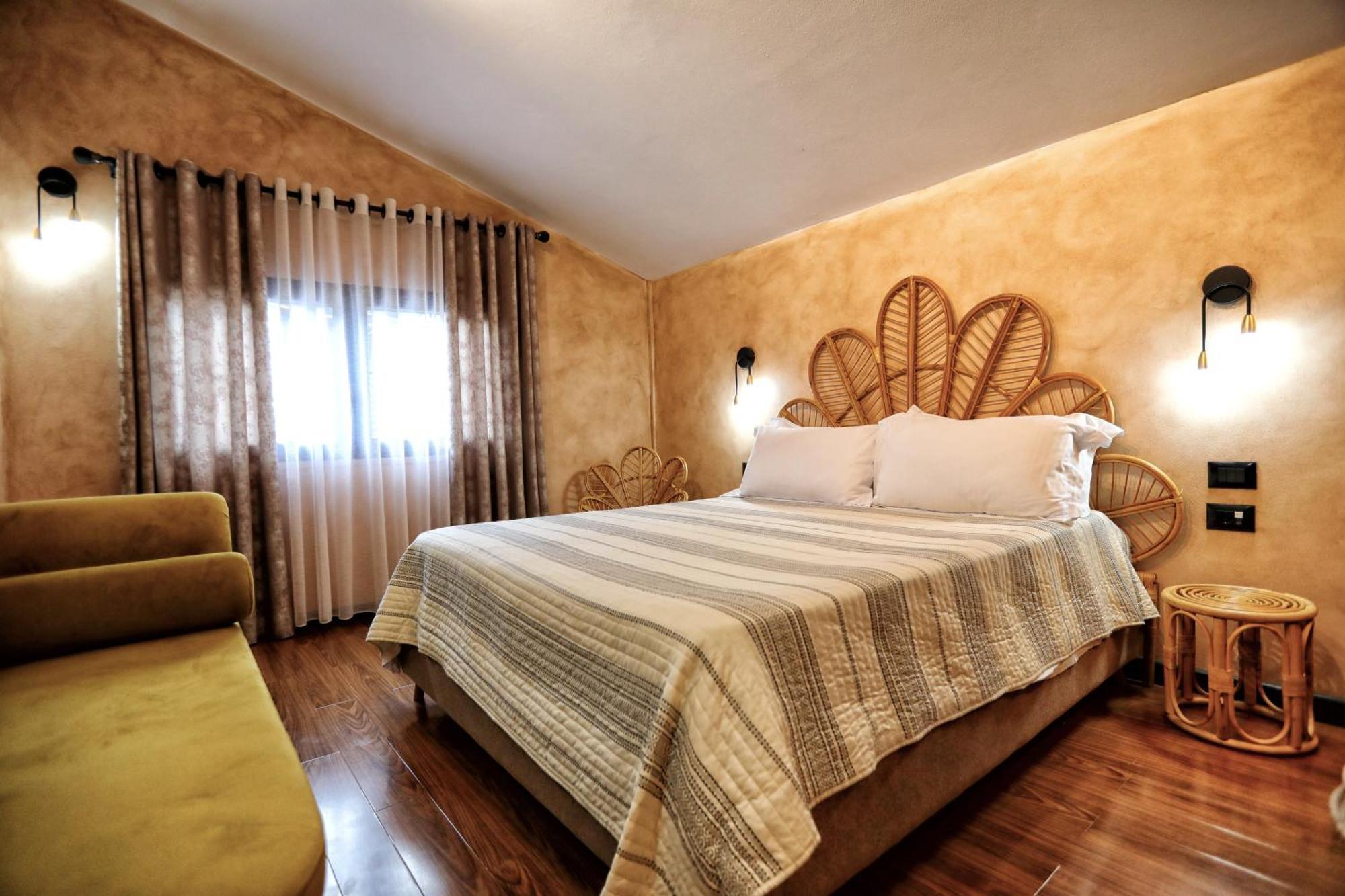 Hotel Labiatan Zogaji Kültér fotó