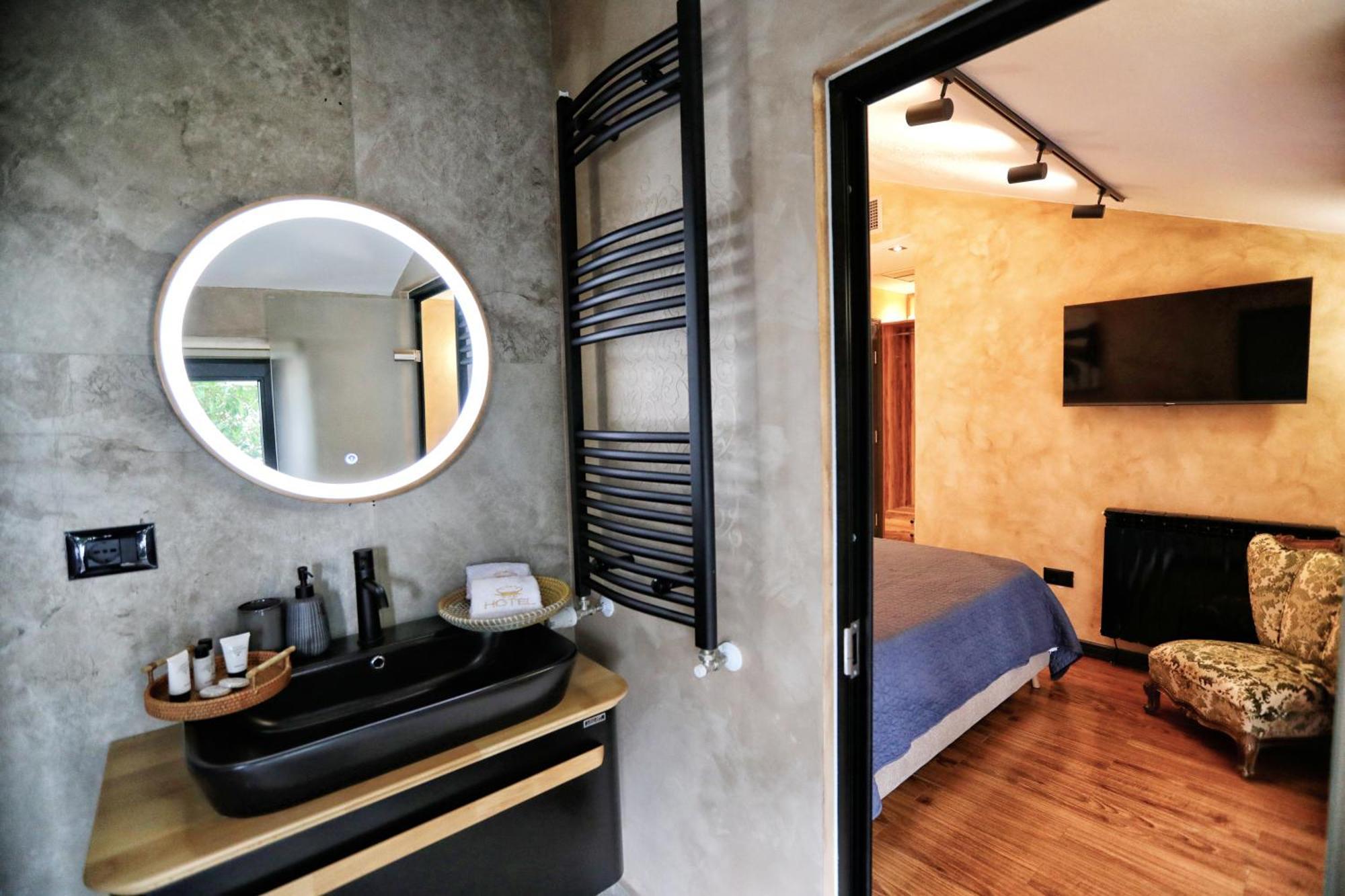 Hotel Labiatan Zogaji Kültér fotó