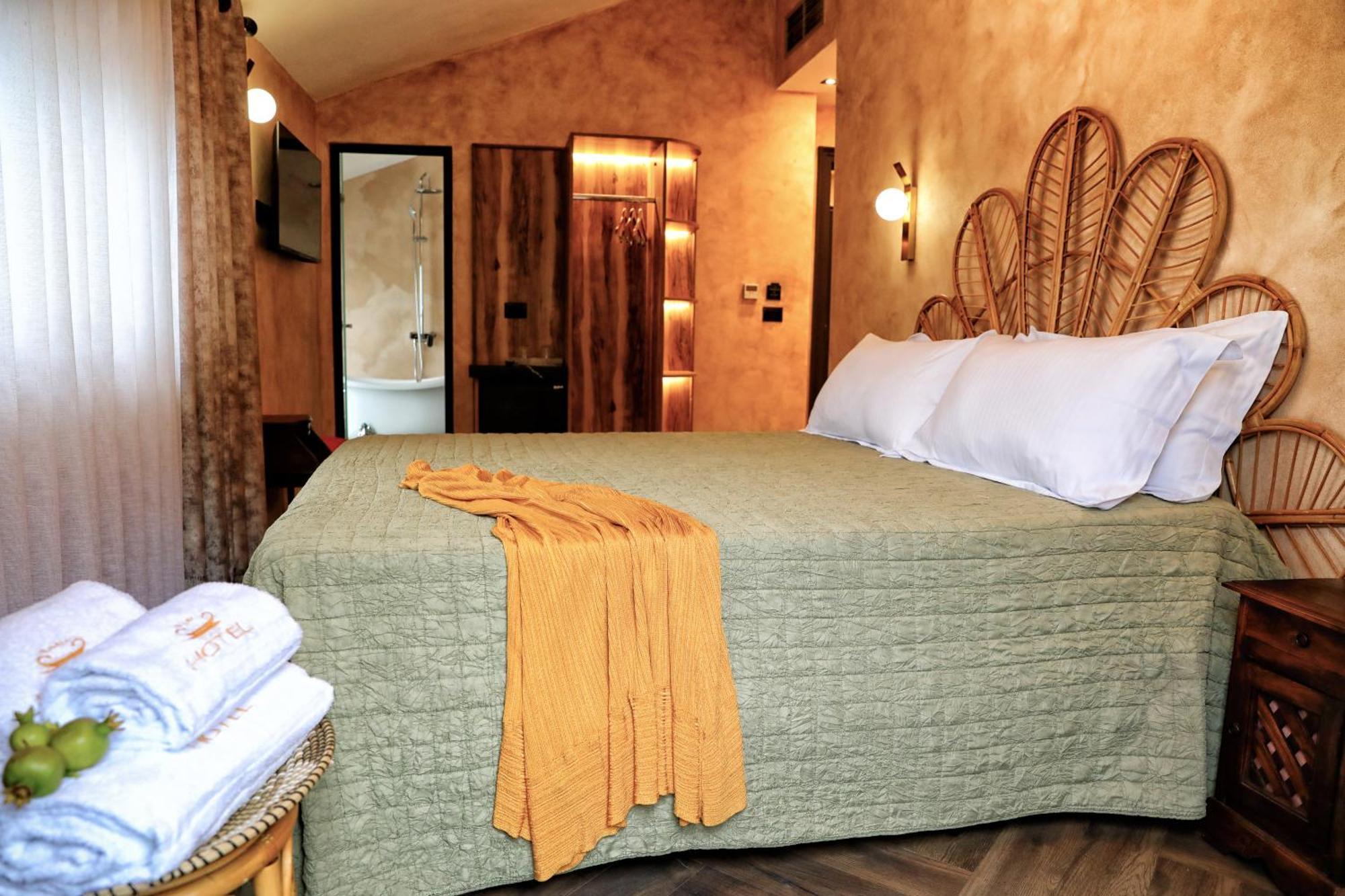 Hotel Labiatan Zogaji Kültér fotó